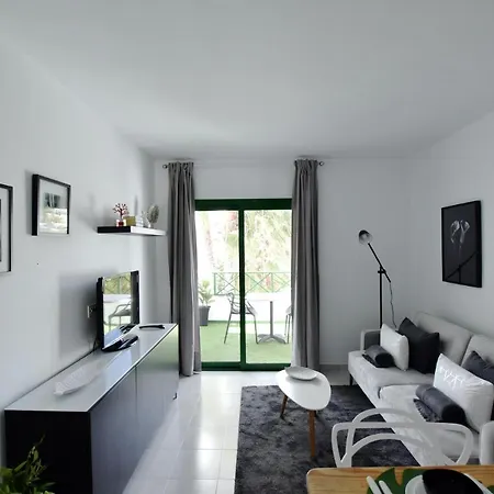 Apartment Holyhome 205